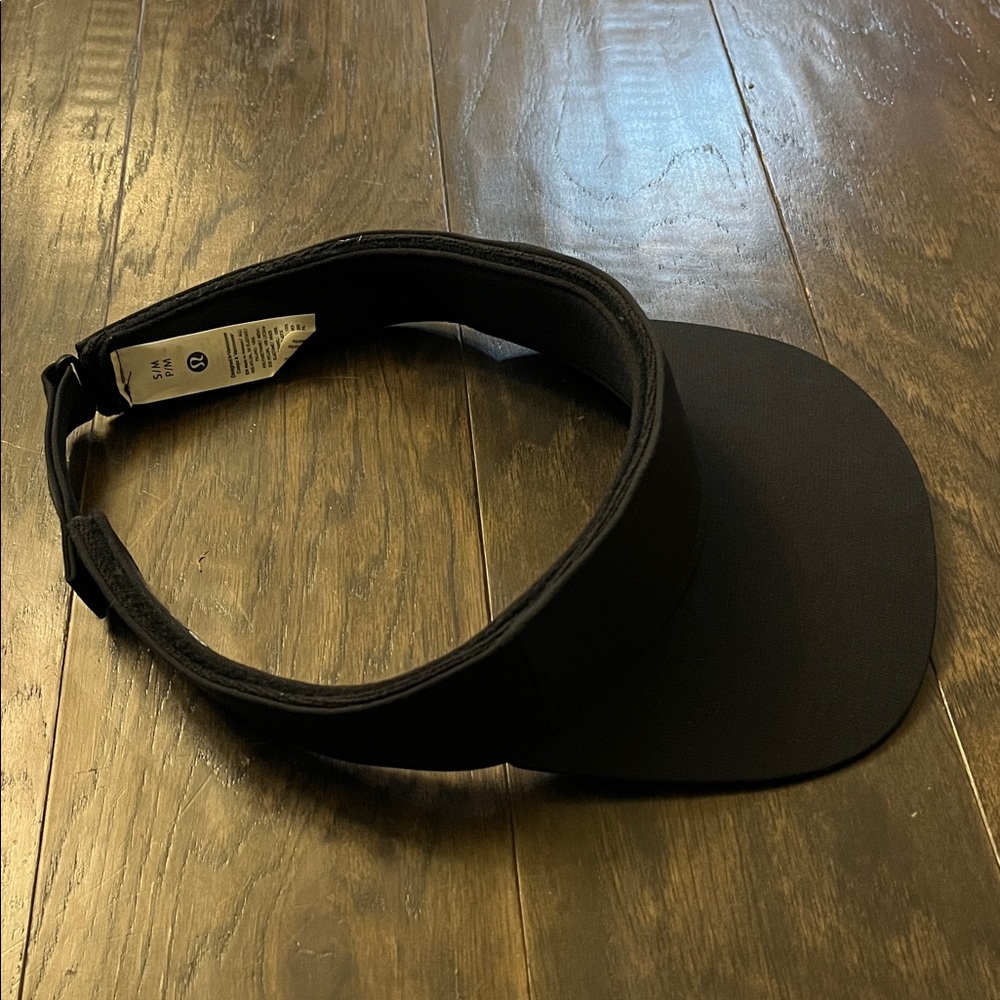 lululemon athletica Black Performance Visor - Picture 6 of 7